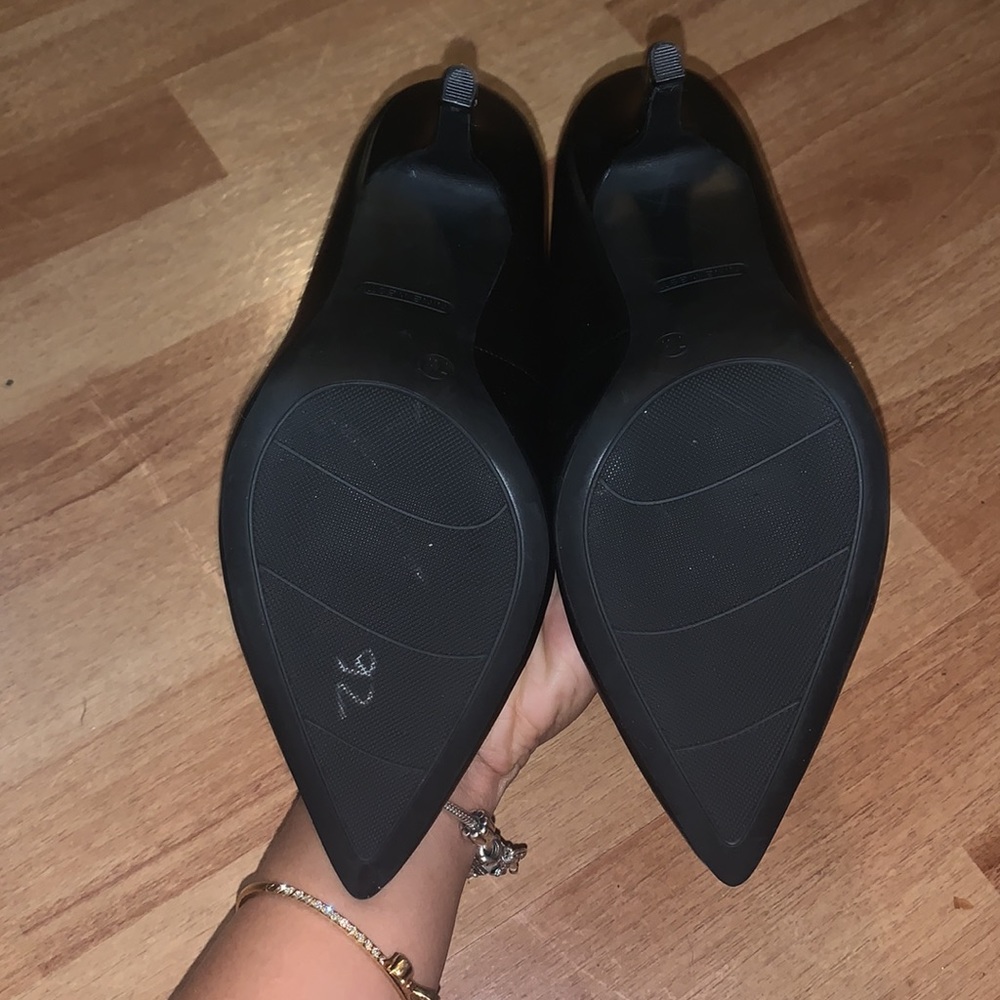 Nine West Point heels - Picture 3 of 4